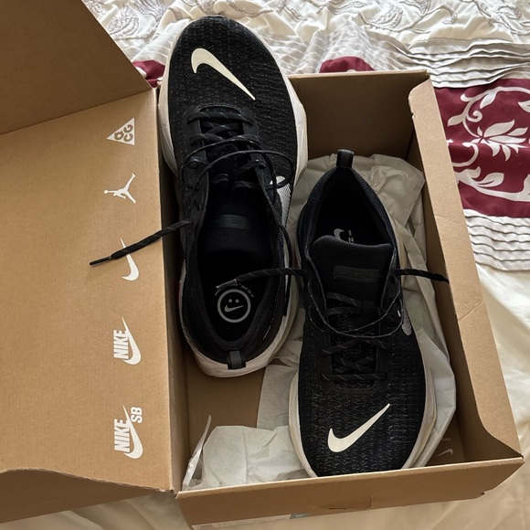 Nike Men's invincible Run - Picture 1 of 1